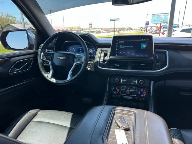 Used 2023 Chevrolet Tahoe Premier w/ Max Trailering Package AWD/4WD image 17
