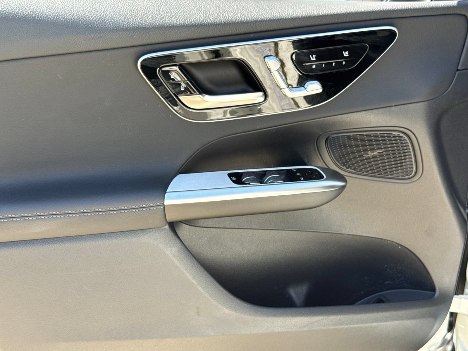 Used 2026 Mercedes-Benz GLC 300 image 21