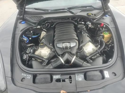 Used 2016 Porsche Panamera GTS w/ Premium Package Plus image 18