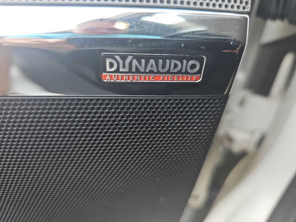 Used 2007 Volkswagen Passat 3.6 image 27