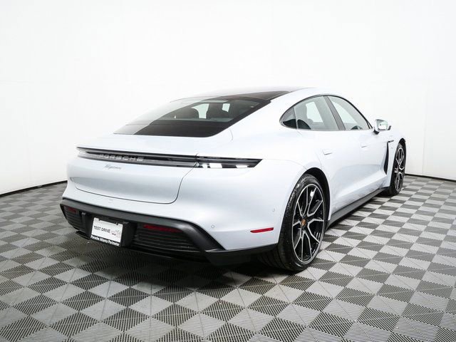 New 2026 Porsche Taycan image 3