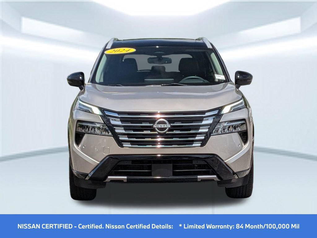 Used 2024 Nissan Rogue Platinum w/ Platinum Premium Package FWD image 12