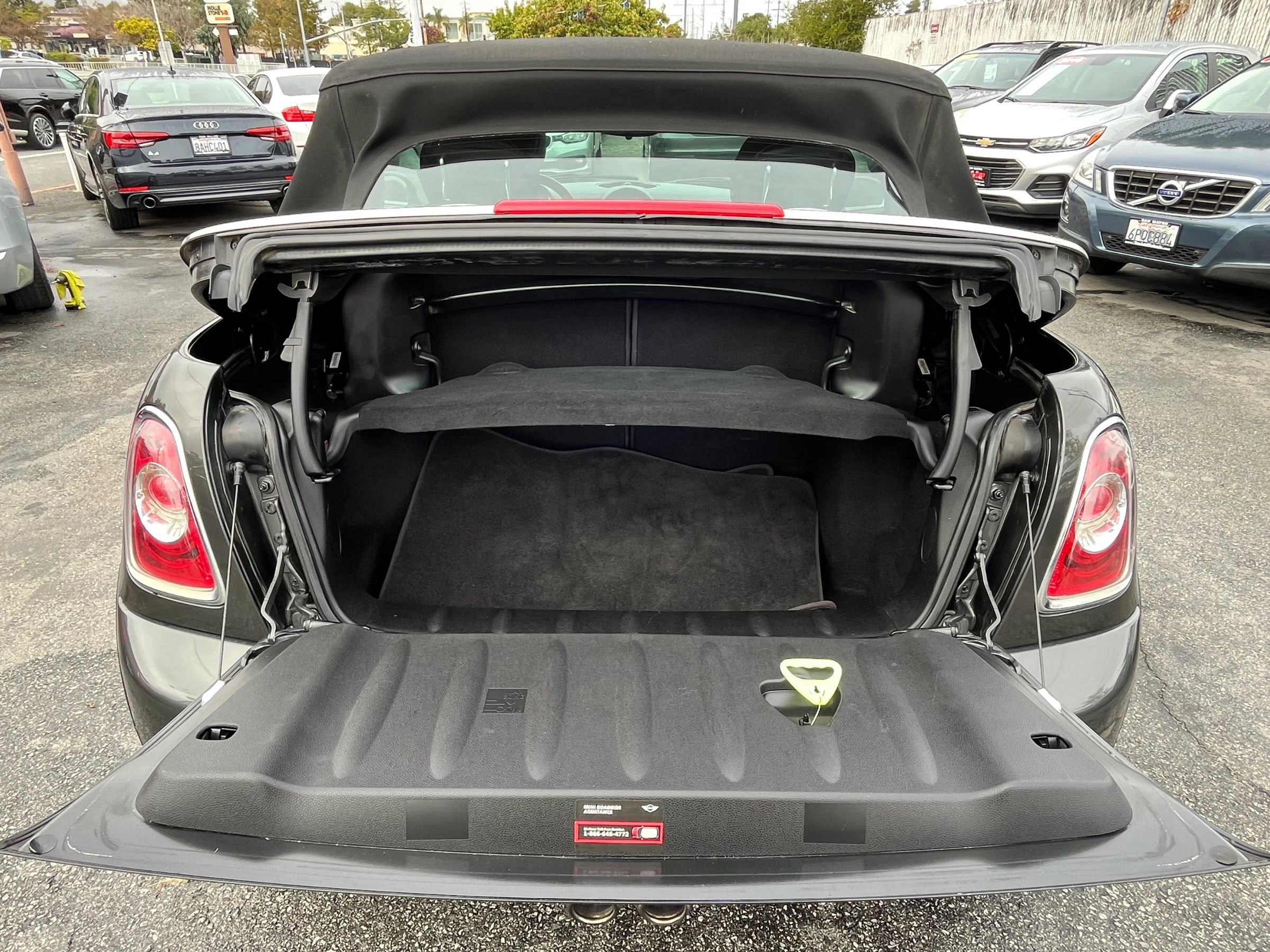 Used 2015 MINI Cooper S image 15