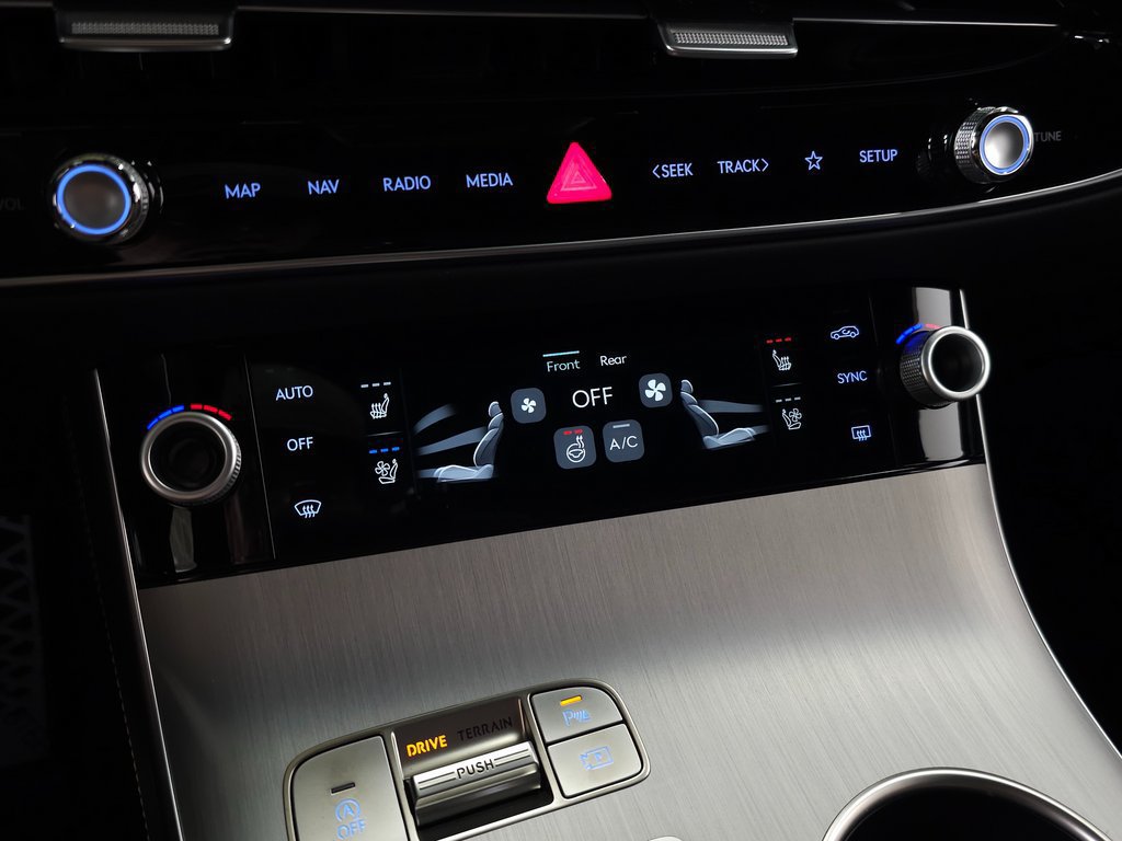 New 2026 Genesis GV70 3.5T Sport Advanced AWD/4WD image 26