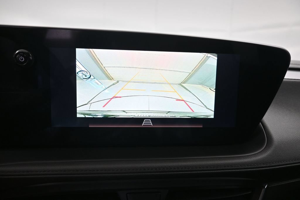 Used 2025 Buick Encore GX Sport Touring FWD image 16
