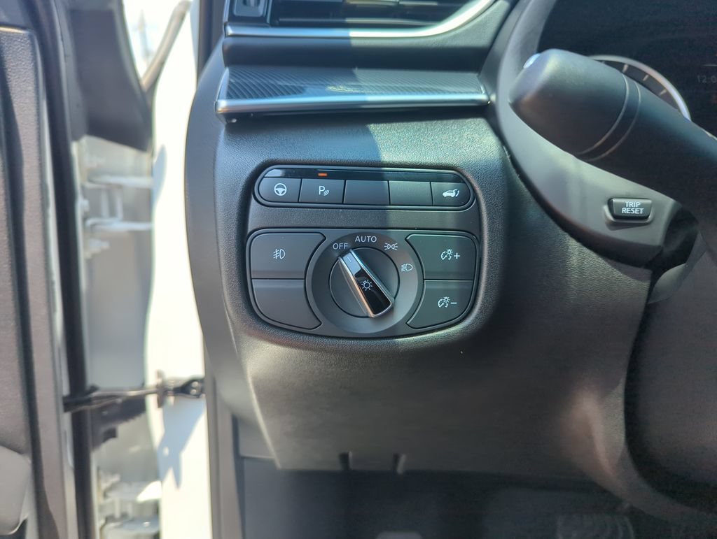 Used 2025 INFINITI QX50 Sport w/ Cargo Package AWD/4WD image 20
