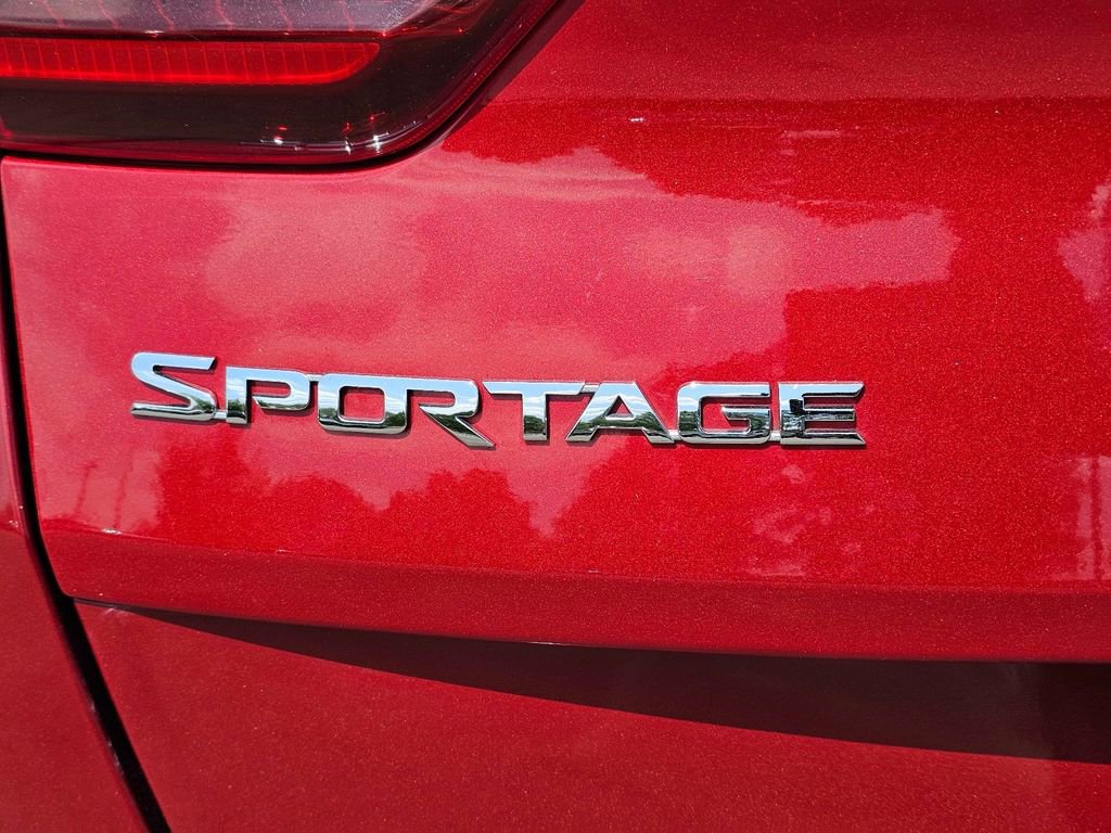 Certified 2022 Kia Sportage SX image 10