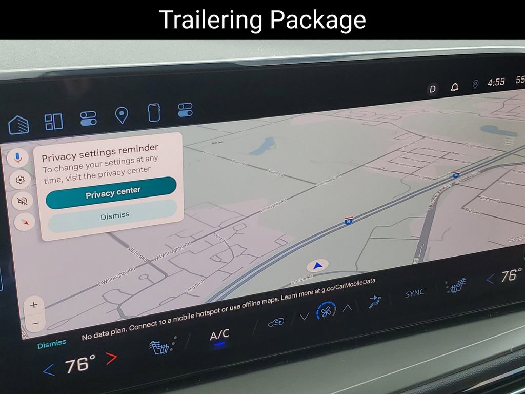 Used 2024 Chevrolet Traverse LT w/ Trailering Package image 15