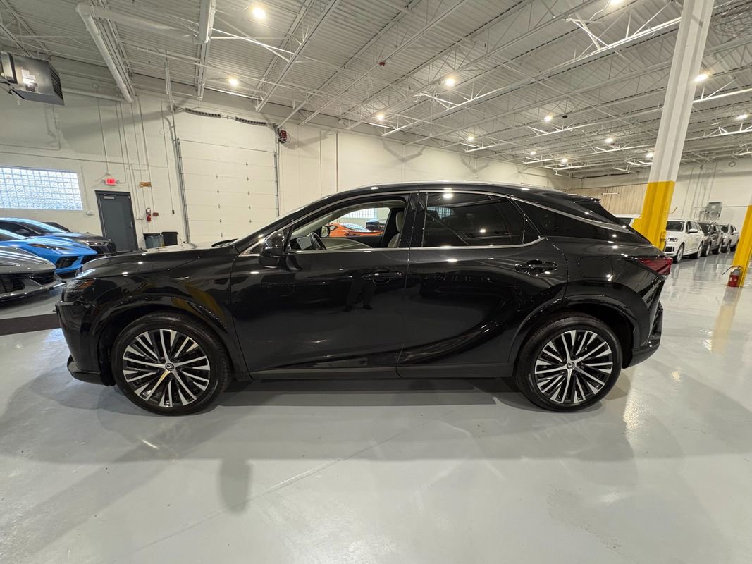 Used 2024 Lexus RX 350 image 4