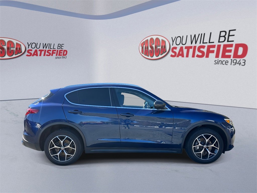 Used 2019 Alfa Romeo Stelvio Ti video 2