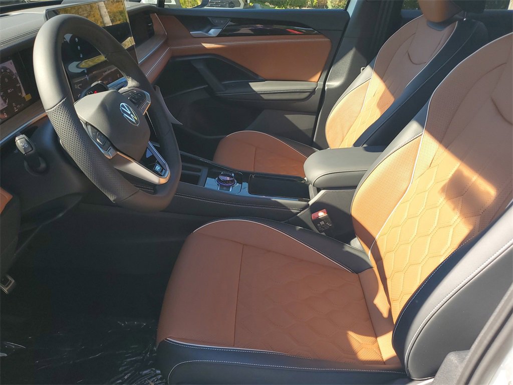 New 2026 Volkswagen Tiguan SEL R-Line image 21