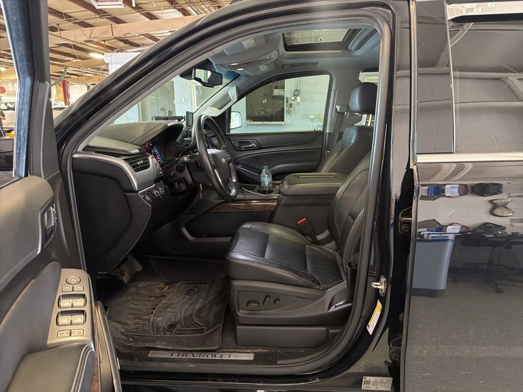 Used 2019 Chevrolet Tahoe LT AWD/4WD image 6