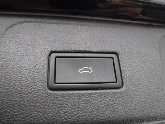 Used 2021 Volkswagen Atlas SE w/ Panoramic Sunroof Package image 41