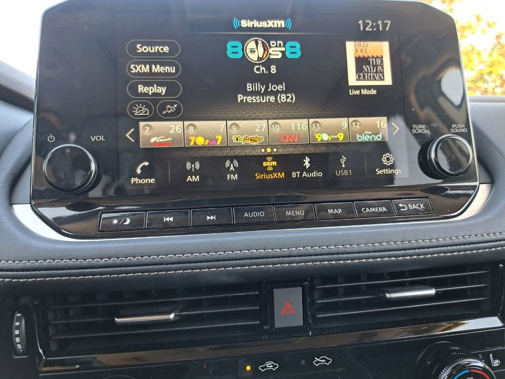 Used 2023 Nissan Rogue Platinum w/ Platinum Premium Package image 10