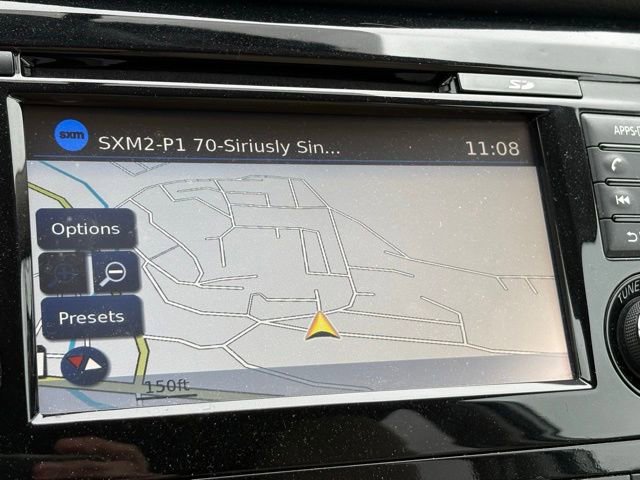 Used 2017 Nissan Rogue SV image 17