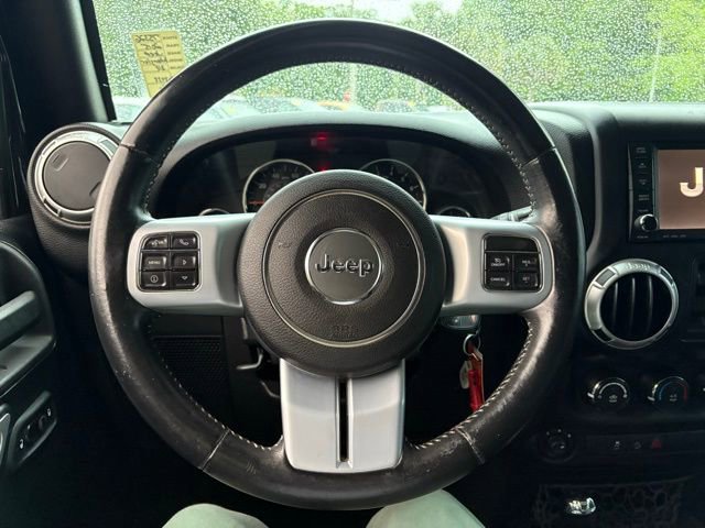 Used 2015 Jeep Wrangler Unlimited Sport image 13