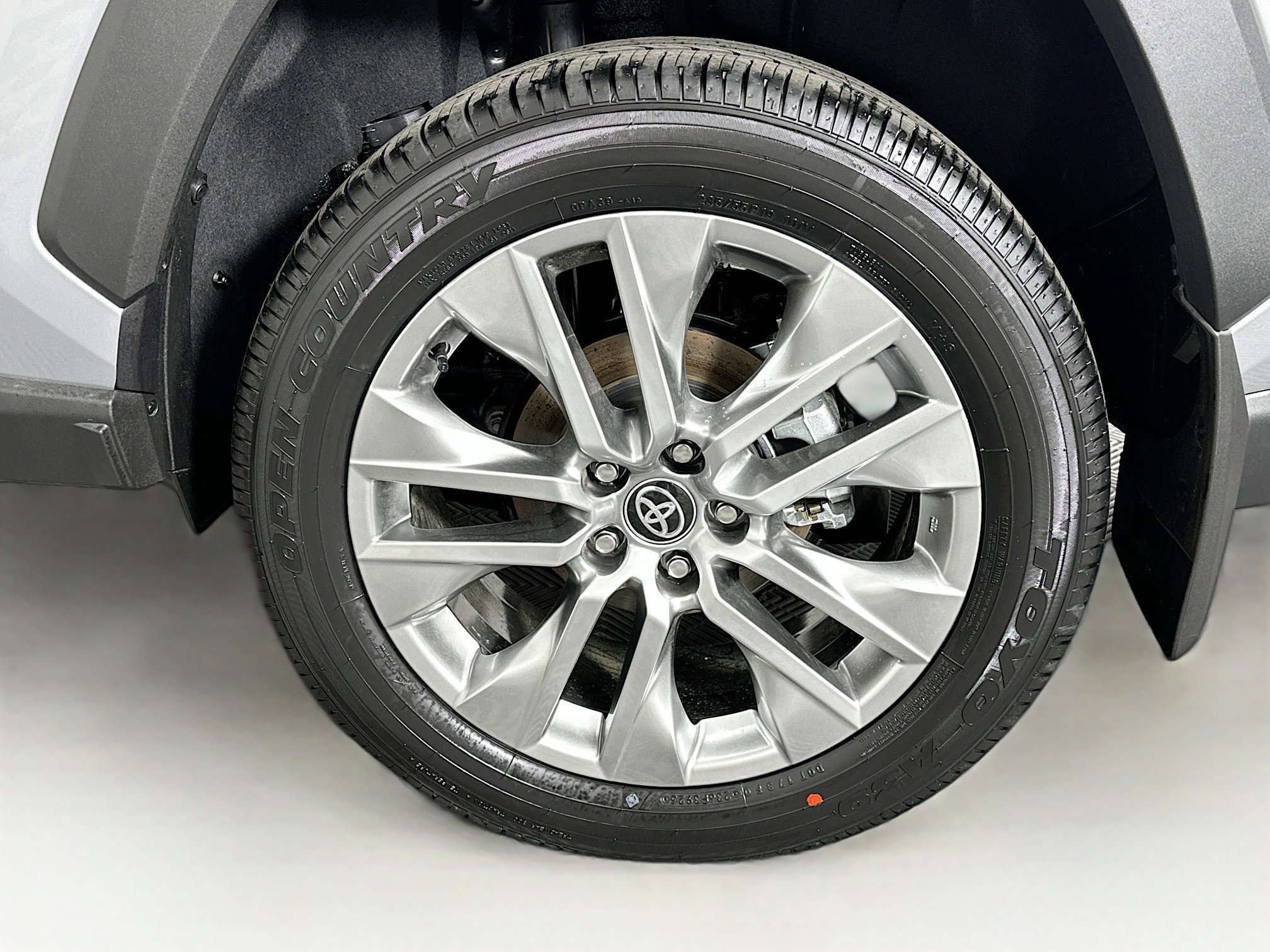 Used 2025 Toyota RAV4 Limited image 11