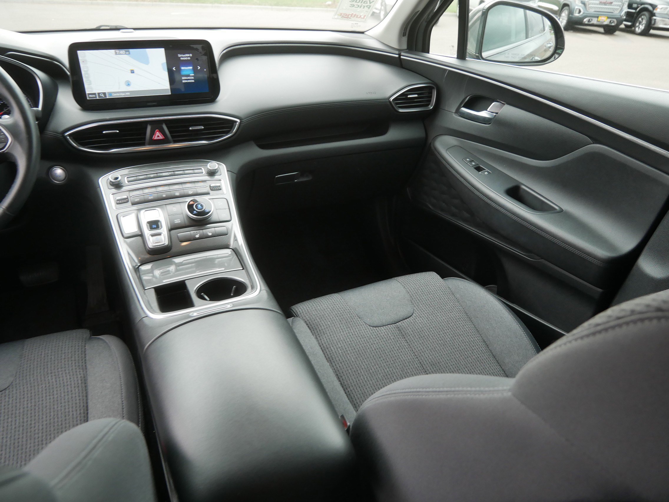 Used 2023 Hyundai Santa Fe SEL AWD/4WD image 11