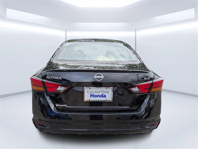 Used 2023 Nissan Altima 2.5 SV image 4