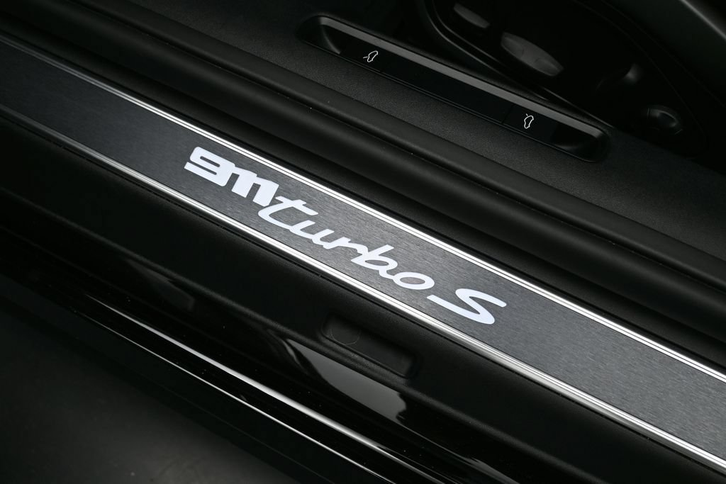 Certified 2022 Porsche 911 Turbo S AWD/4WD image 14
