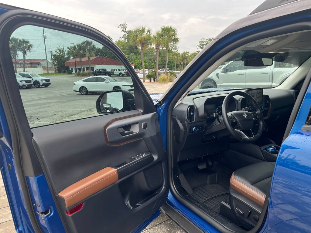 Used 2024 Ford Bronco Sport Outer Banks AWD/4WD image 11