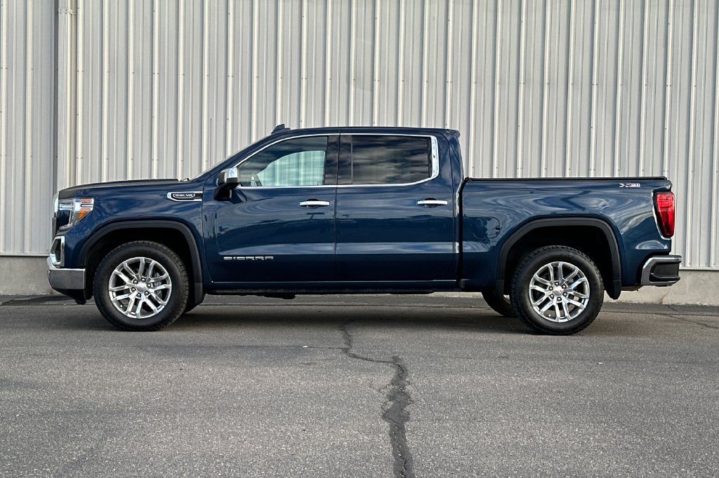Used 2019 GMC Sierra 1500 SLT w/ SLT Premium Plus Package AWD/4WD image 10