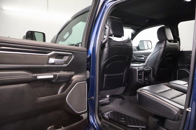 Used 2023 RAM 1500 Laramie AWD/4WD image 27
