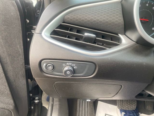 Used 2024 Chevrolet Malibu LS FWD image 19