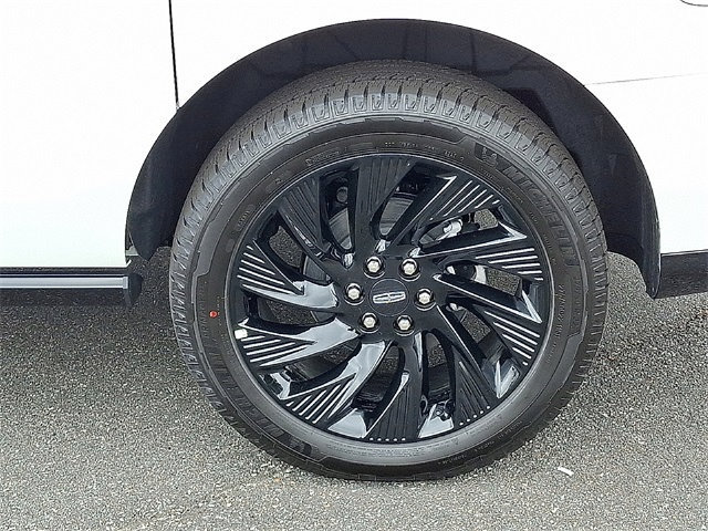 New 2025 Lincoln Navigator L Reserve w/ Jet Appearance Package AWD/4WD image 6