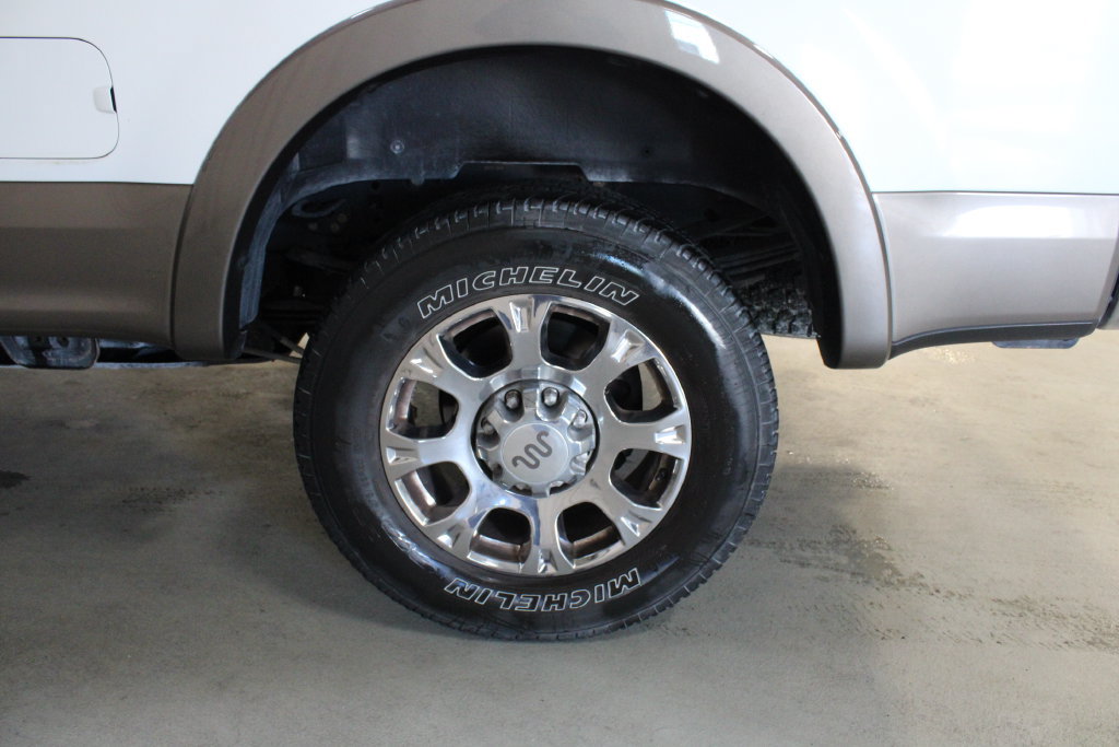Used 2022 Ford F350 King Ranch w/ King Ranch Ultimate Package AWD/4WD image 30