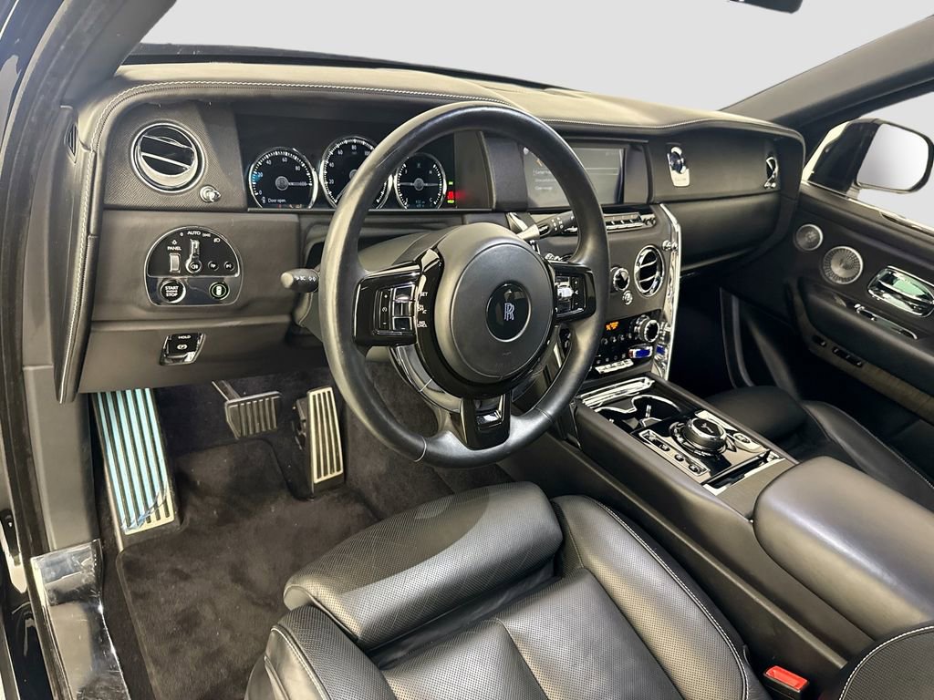 Used 2022 Rolls-Royce Cullinan AWD/4WD image 9