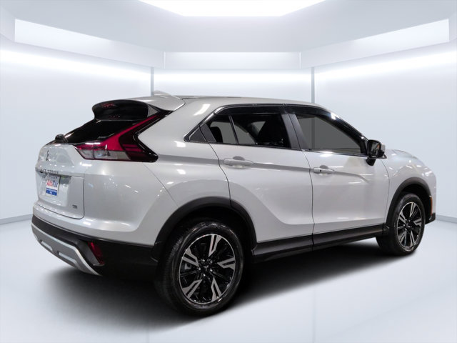 Used 2024 Mitsubishi Eclipse Cross SE AWD/4WD image 3