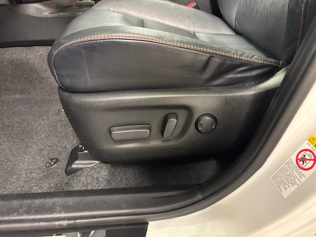 Used 2016 Toyota RAV4 SE image 23