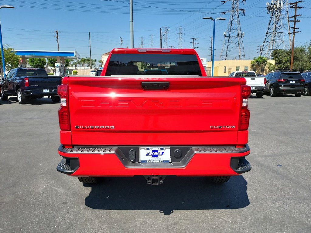 Certified 2022 Chevrolet Silverado 1500 Custom RWD image 28