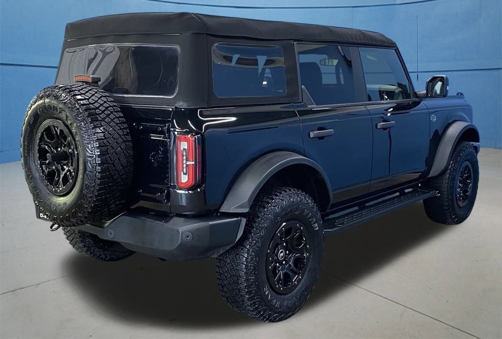 Used 2023 Ford Bronco Wildtrak image 12