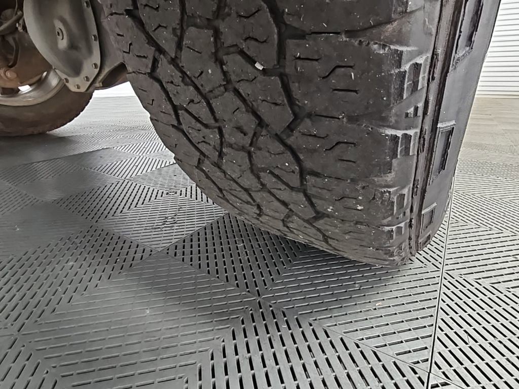 Used 2024 Chevrolet Silverado 2500 Custom w/ Custom Value Package image 42