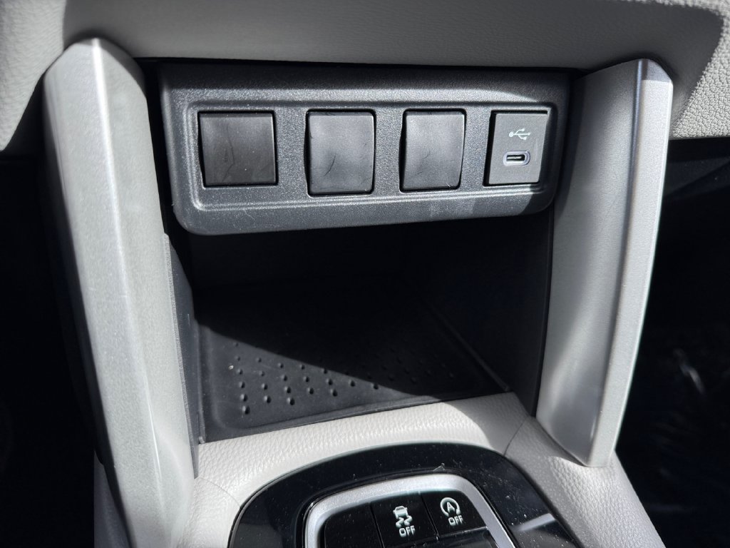 Certified 2024 Toyota Corolla Cross L AWD/4WD image 24