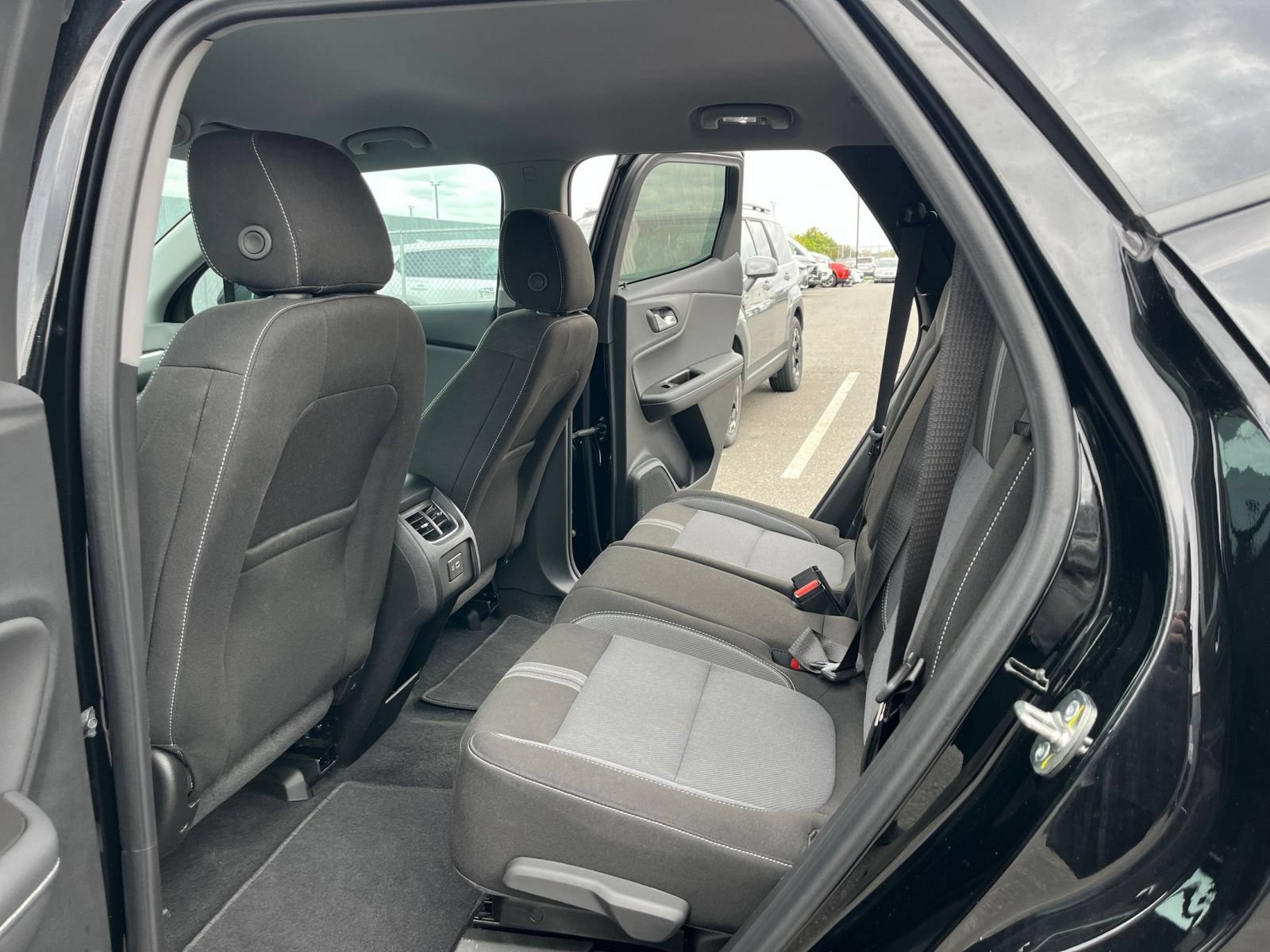 Used 2026 Chevrolet Blazer LT FWD image 26