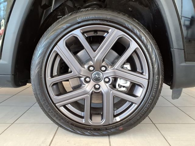 New 2026 Jeep Compass Limited image 9