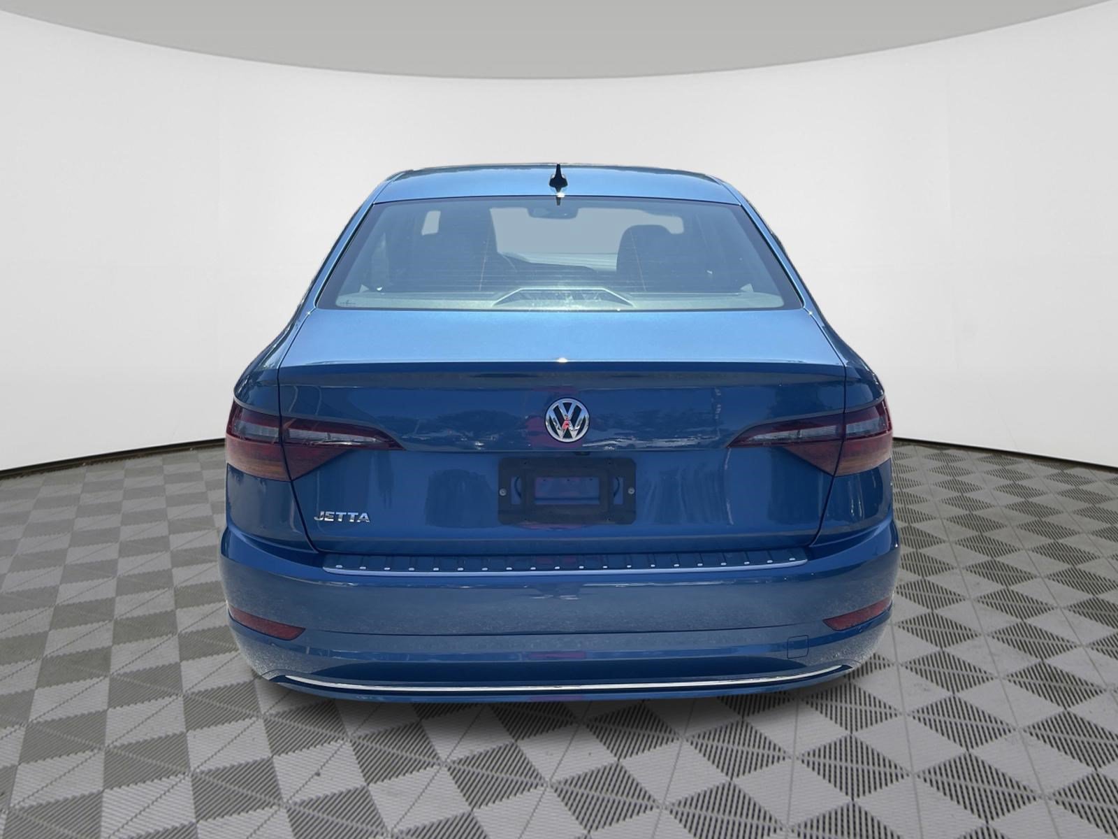 Used 2019 Volkswagen Jetta SEL w/ Cold Weather Package FWD image 6