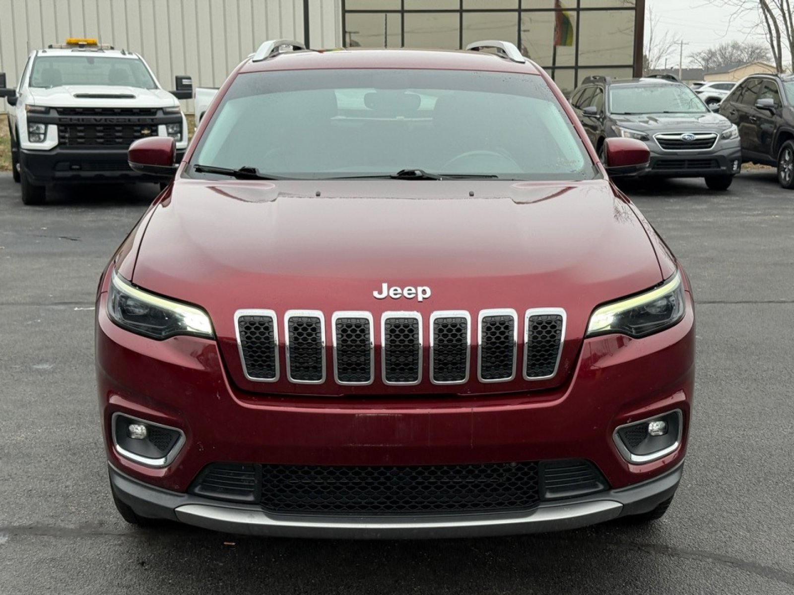 Used 2019 Jeep Cherokee Limited w/ Luxury Group image 3
