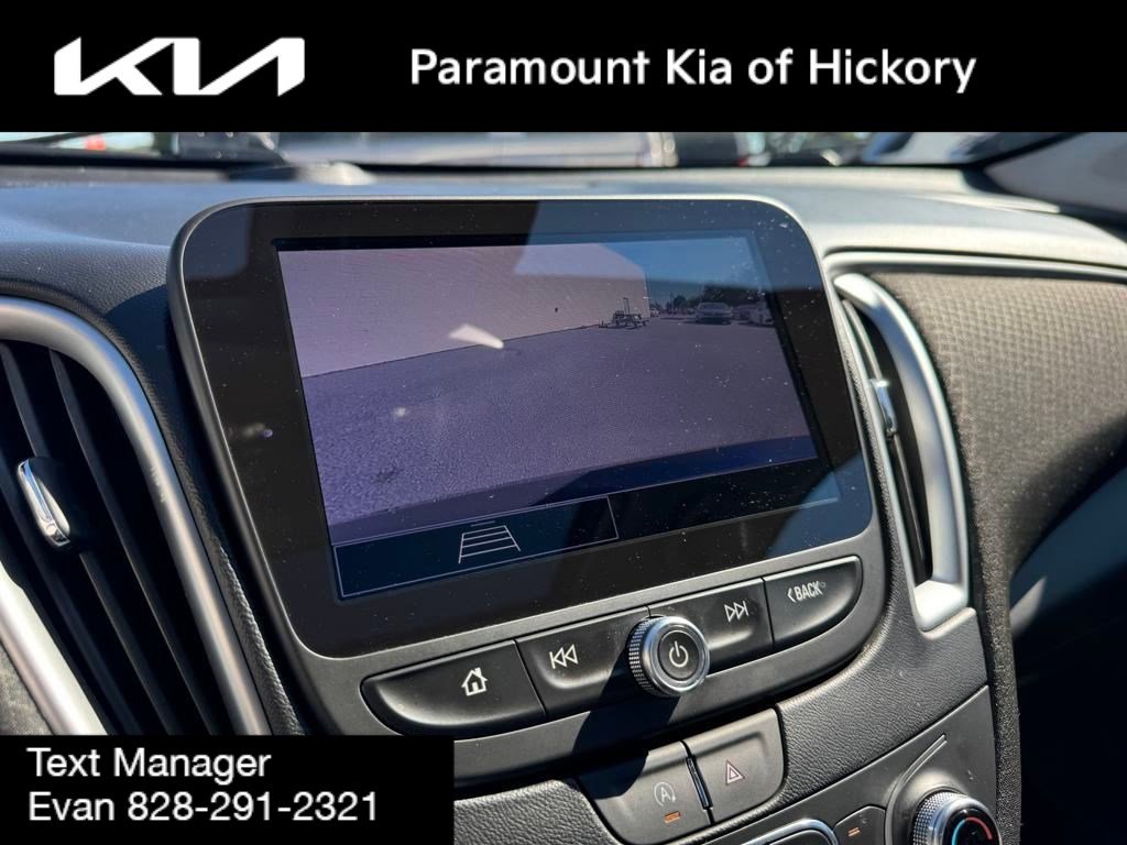 Used 2024 Chevrolet Malibu LT image 10