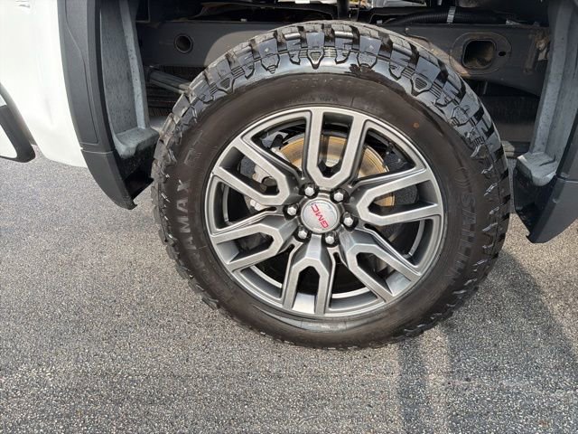 Used 2021 GMC Sierra 1500 AT4 w/ AT4 Value Package AWD/4WD image 6