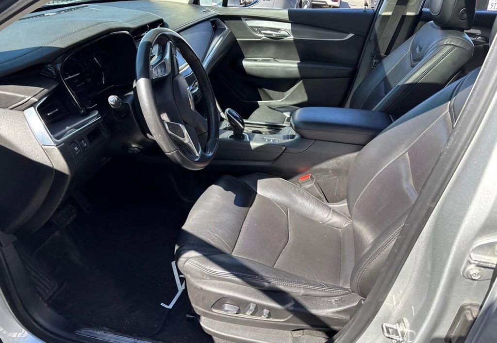 Used 2019 Cadillac XT5 Premium Luxury image 5