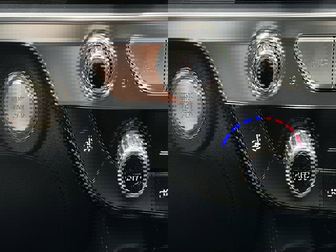 Used 2025 Kia Telluride SX Prestige X-Pro image 38