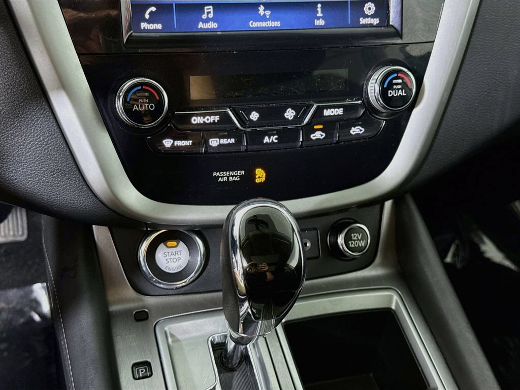 Used 2019 Nissan Murano SV w/ Premium Package AWD/4WD image 7