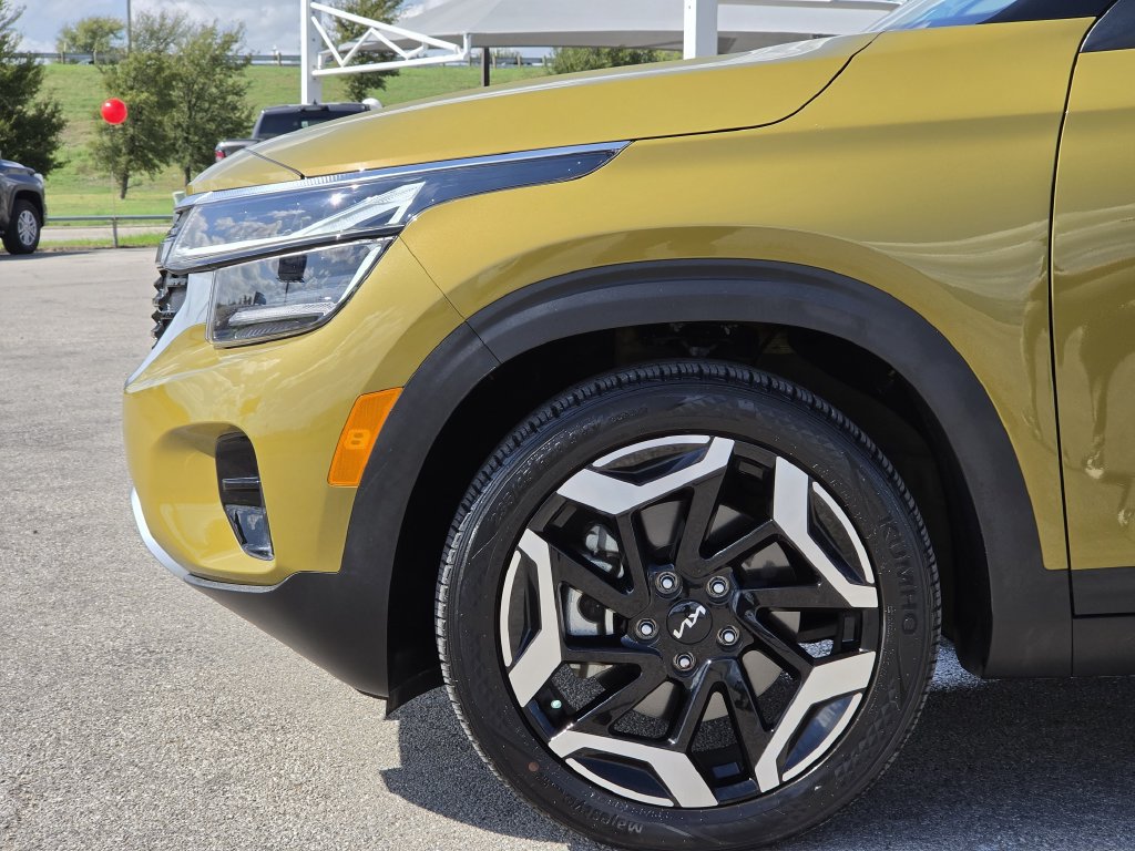 Used 2024 Kia Seltos SX w/ SX Sunroof Package AWD/4WD image 9