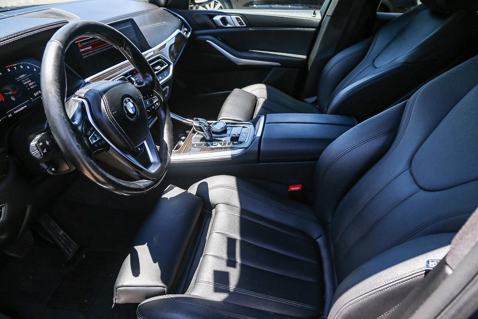 Used 2019 BMW X5 xDrive40i w/ Premium Package 2 AWD/4WD image 5