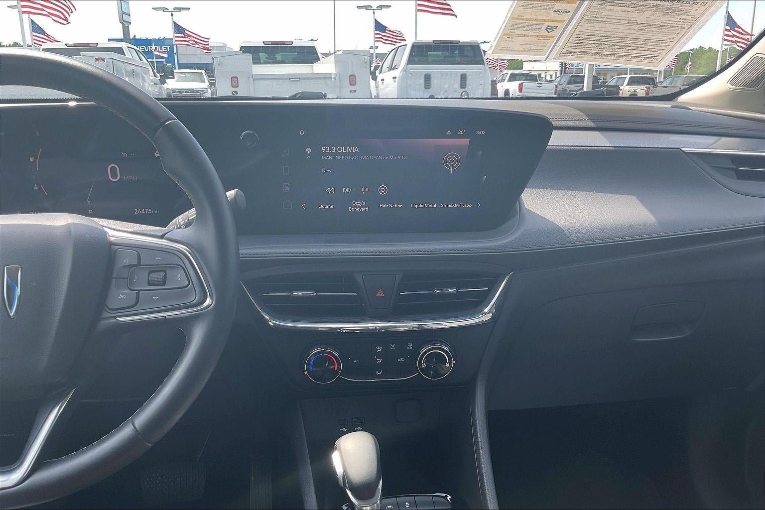 Used 2025 Buick Encore GX Preferred AWD/4WD image 7