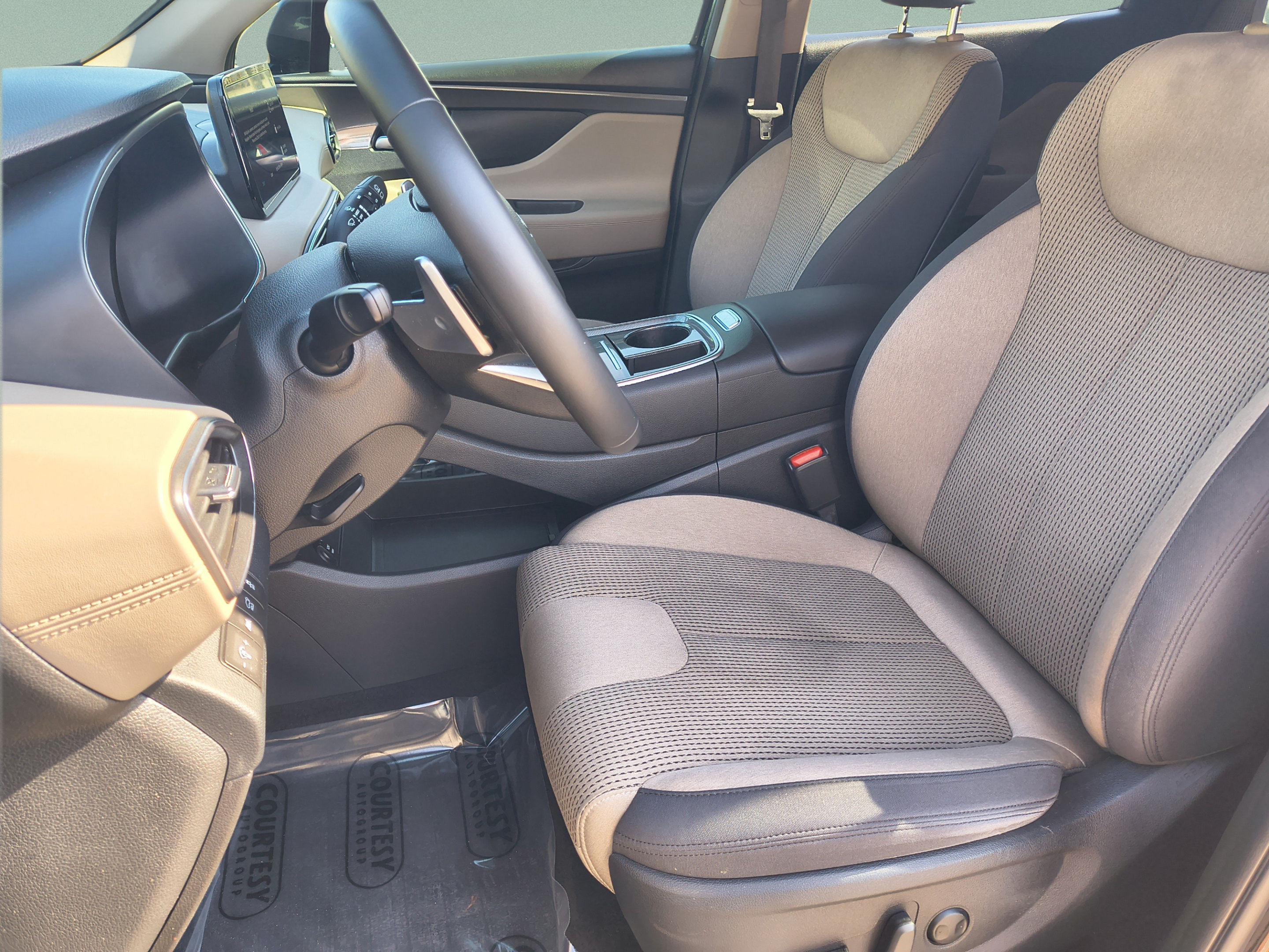 Certified 2023 Hyundai Santa Fe SEL AWD/4WD image 19